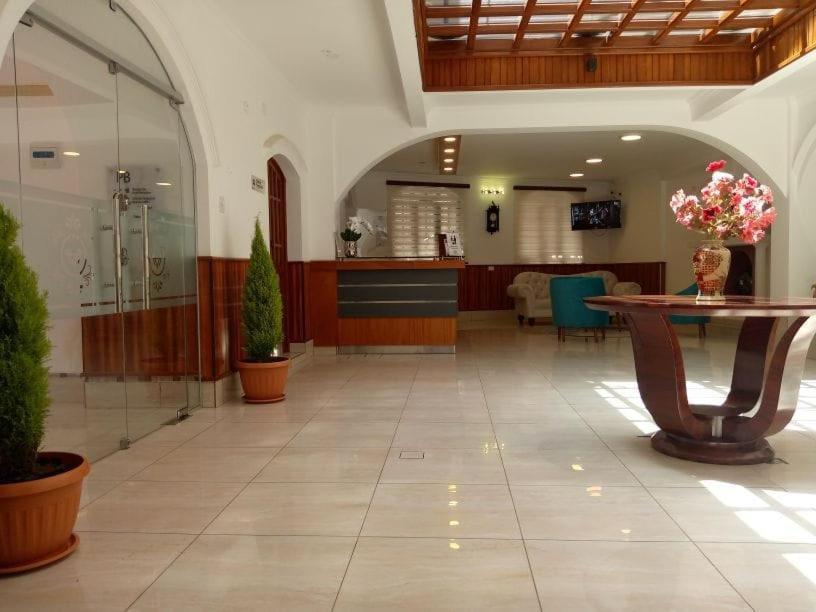 Virreyes Hotel โปโตซี ภายนอก รูปภาพ